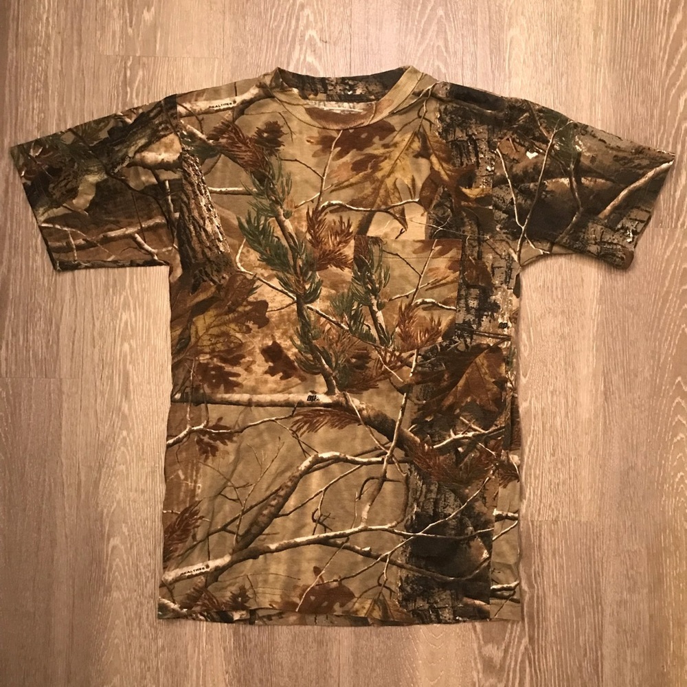 Bucked Up Realtree Ranger Camouflage T-Shirt Boy’s‎ Size Small​
